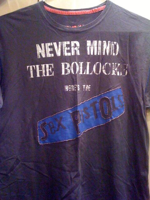Very tempted to wear this today - #wearyouroldbandtshirtforworkday - mmmmm
